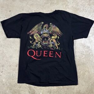 Queen Official Merch Black Graphic Tee Large